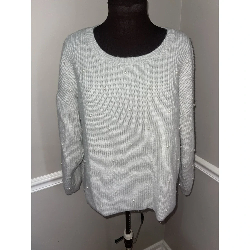 Lane Bryant Classic Embellished Light Gray Pearls Sweater Plus Size‎ 18/20